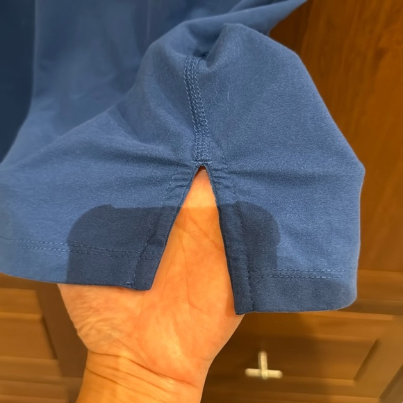 NWOT all in motion blue t shirt XXL - Picture 3 of 4